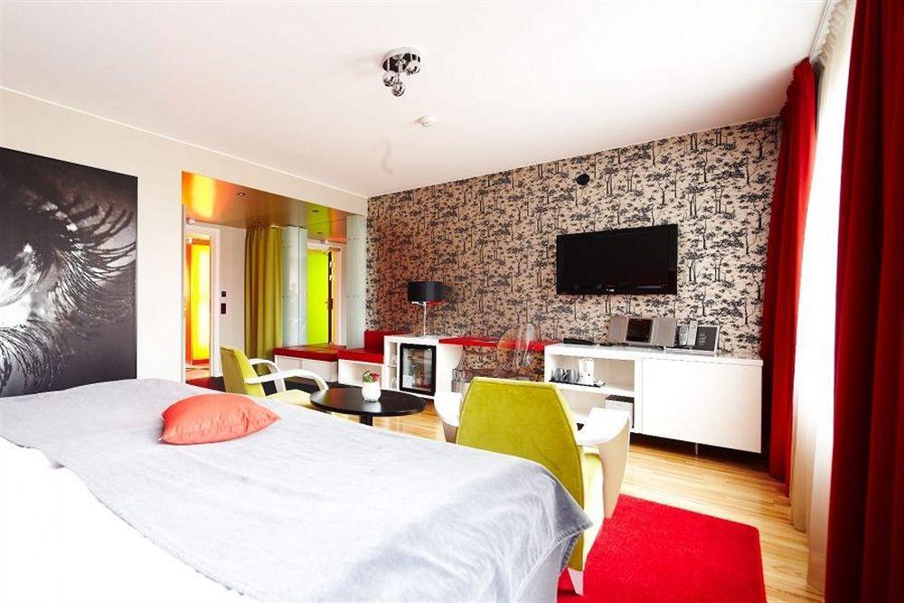 Profilhotels Savoy Йоншьопинг Екстериор снимка